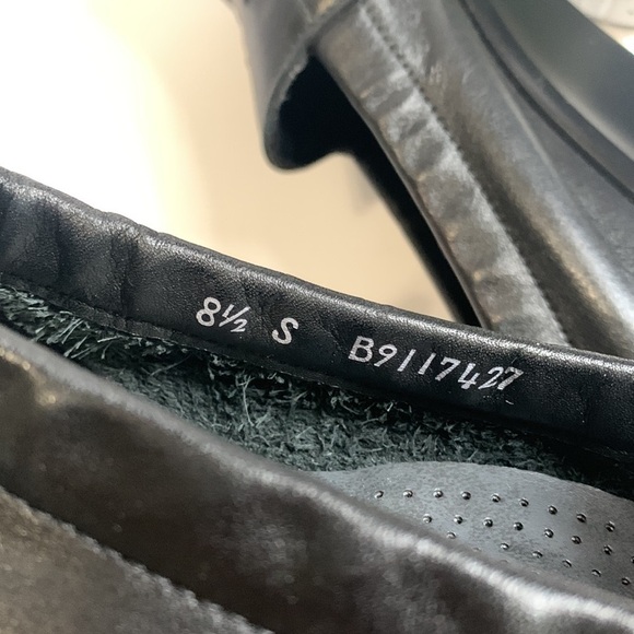 New SAS Weave black leather Slip On moccasin Loafer # B9117427 - Picture 5 of 9